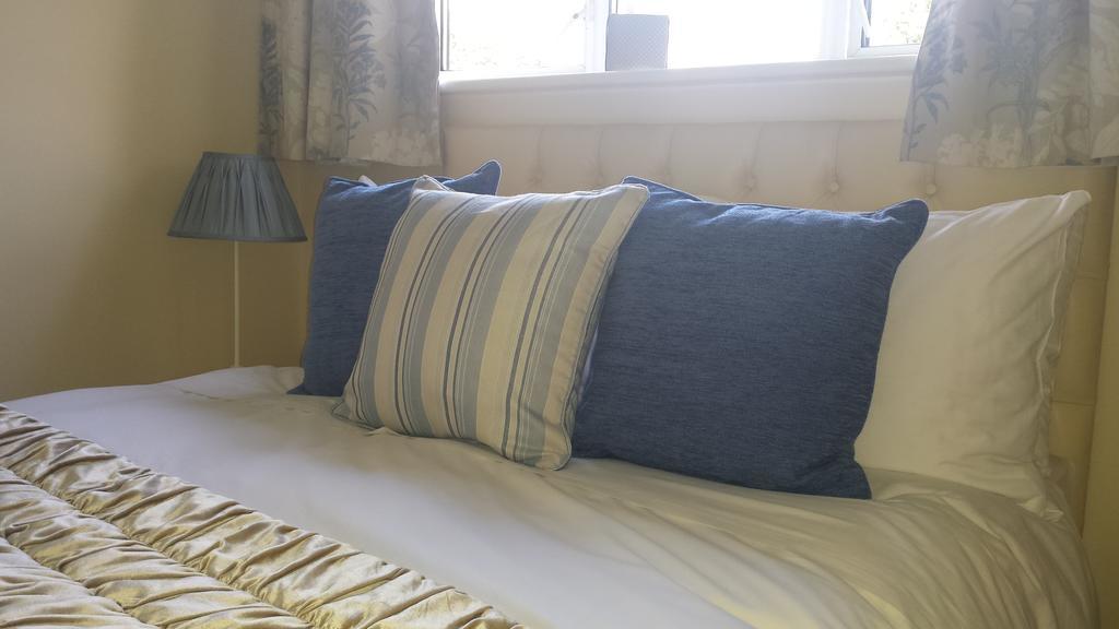 Harwood House B&B Great Dunmow Room photo