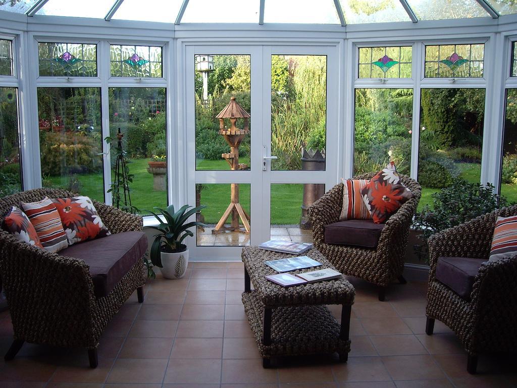Harwood House B&B Great Dunmow Exterior photo