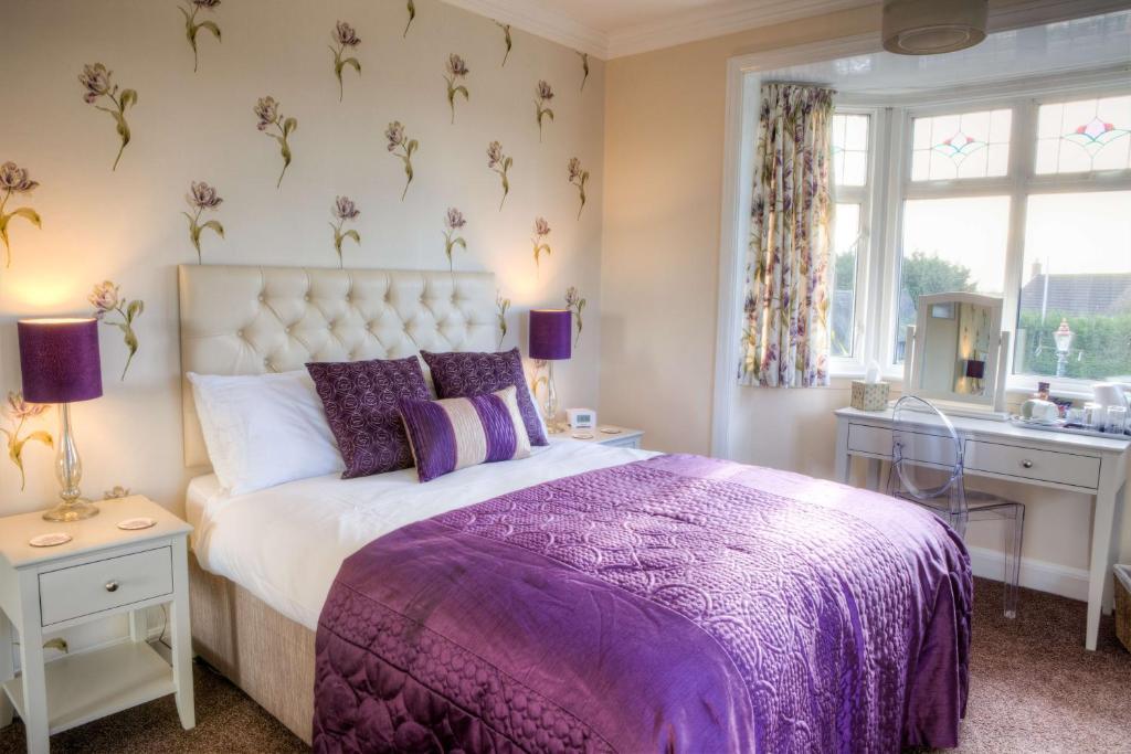 Harwood House B&B Great Dunmow Exterior photo