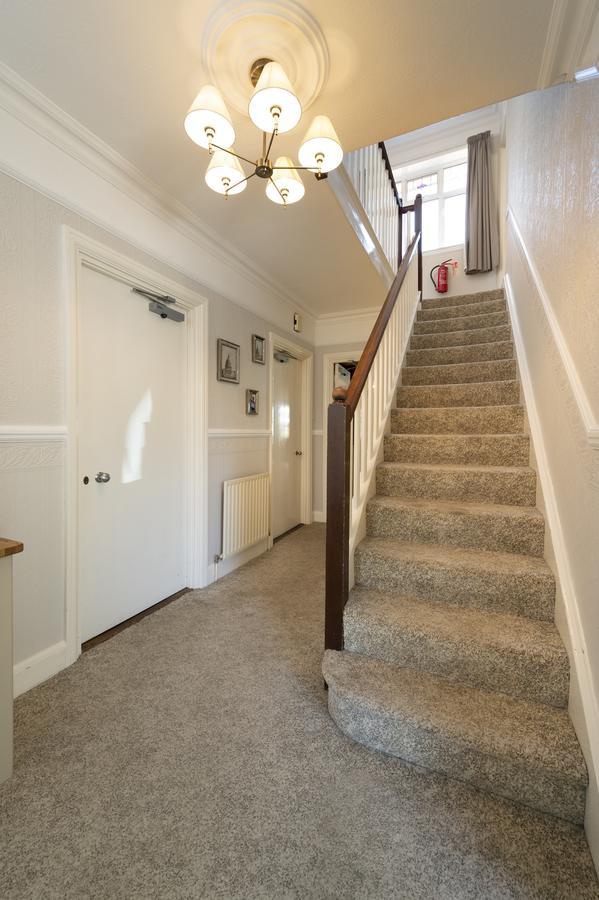 Harwood House B&B Great Dunmow Exterior photo